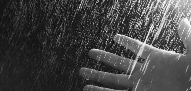 تفسير حلم الدعاء بالمطر في المنام لابن سيرين