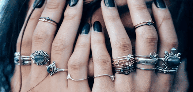 ما تفسير اعطاء خاتم فضة في المنام لابن سيرين؟