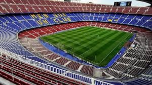 ما تفسير ملعب كرة القدم في المنام للعزباء لابن سيرين؟