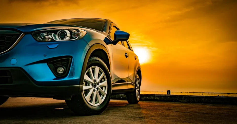 أهم 50 تفسير لرؤية قيادة السيارة بسرعة في المنام للرجل لابن سيرين