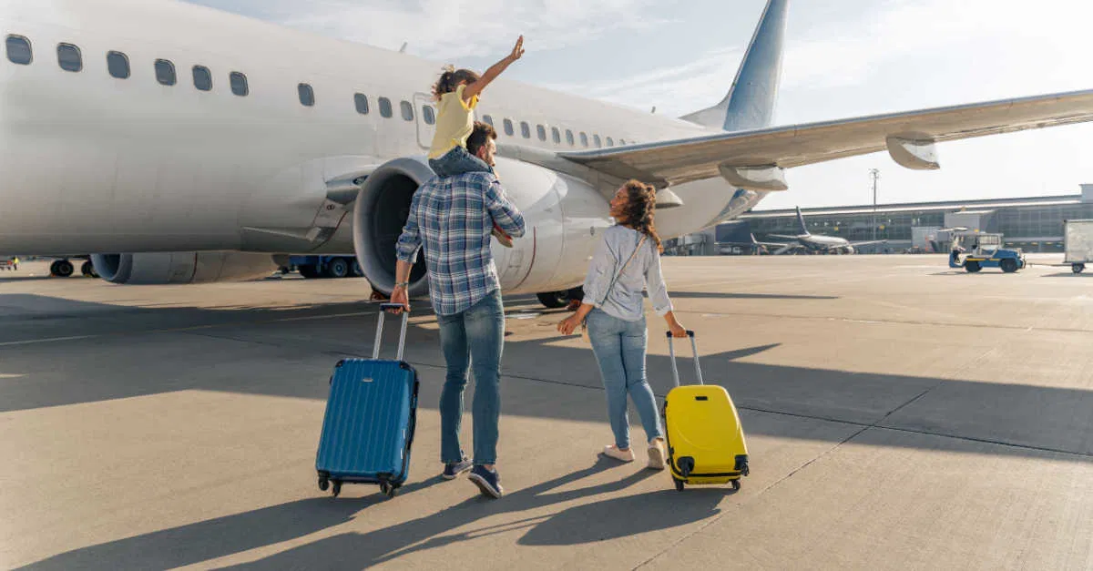 السفر مع الاهل في المنام